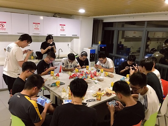 20180918智雅苑大吉大利今晚吃鸡4