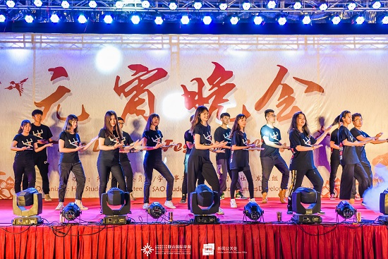 20190219元宵晚会14AE舞蹈串烧